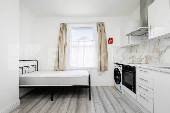 			, 1 bath, 1 reception 			 24 Callcott Road,  London  NW6