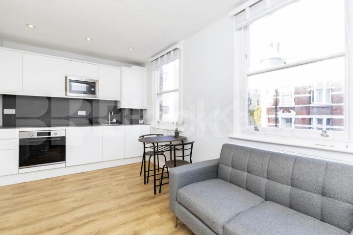 			1 Bedroom, 1 bath, 1 reception 			 Bell Street, London, NW1,  London