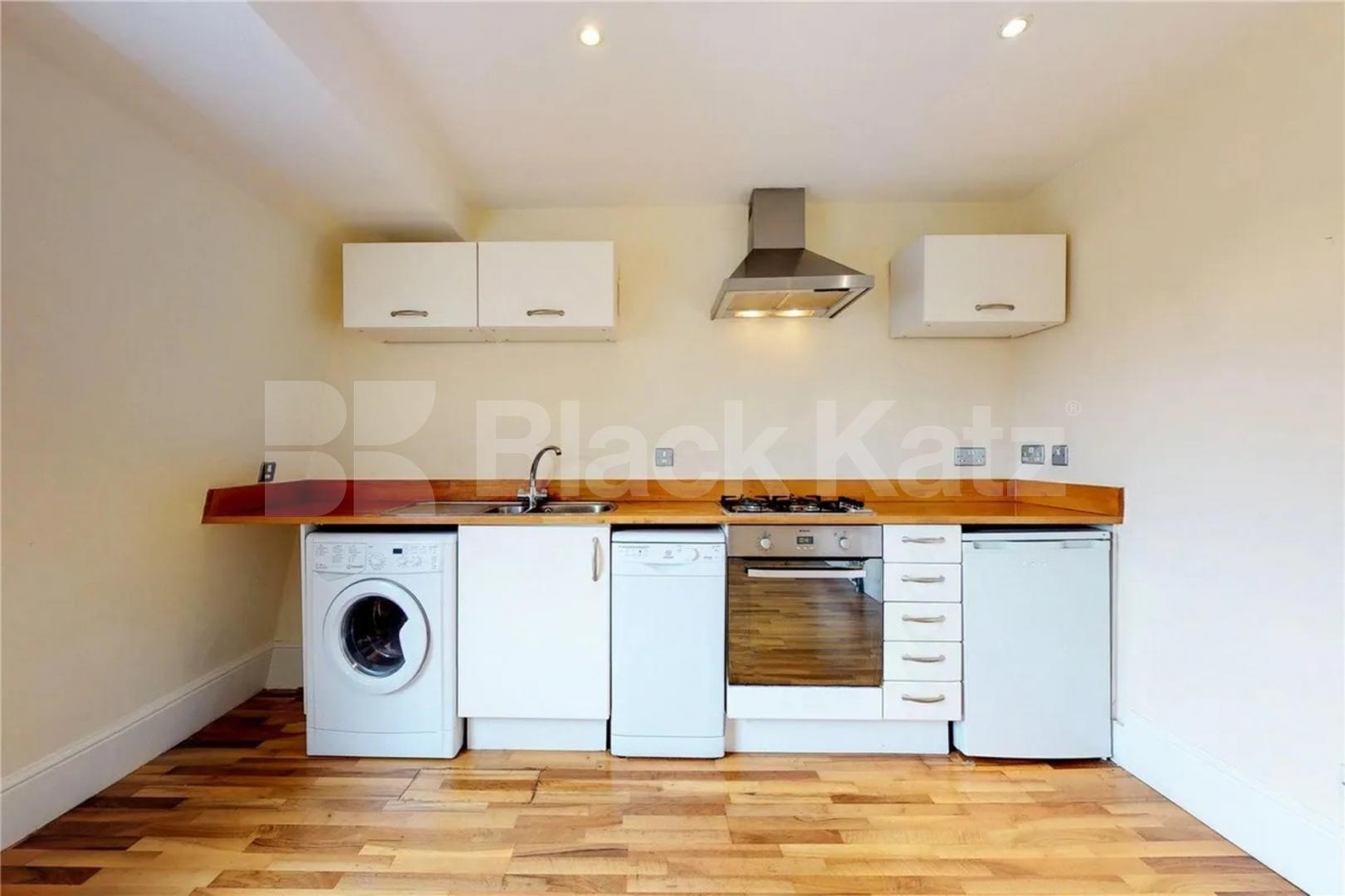 Top Floor 1 bedroom property within a beautiful georgian convertion Hackney Road, Hackney / Victoria Park