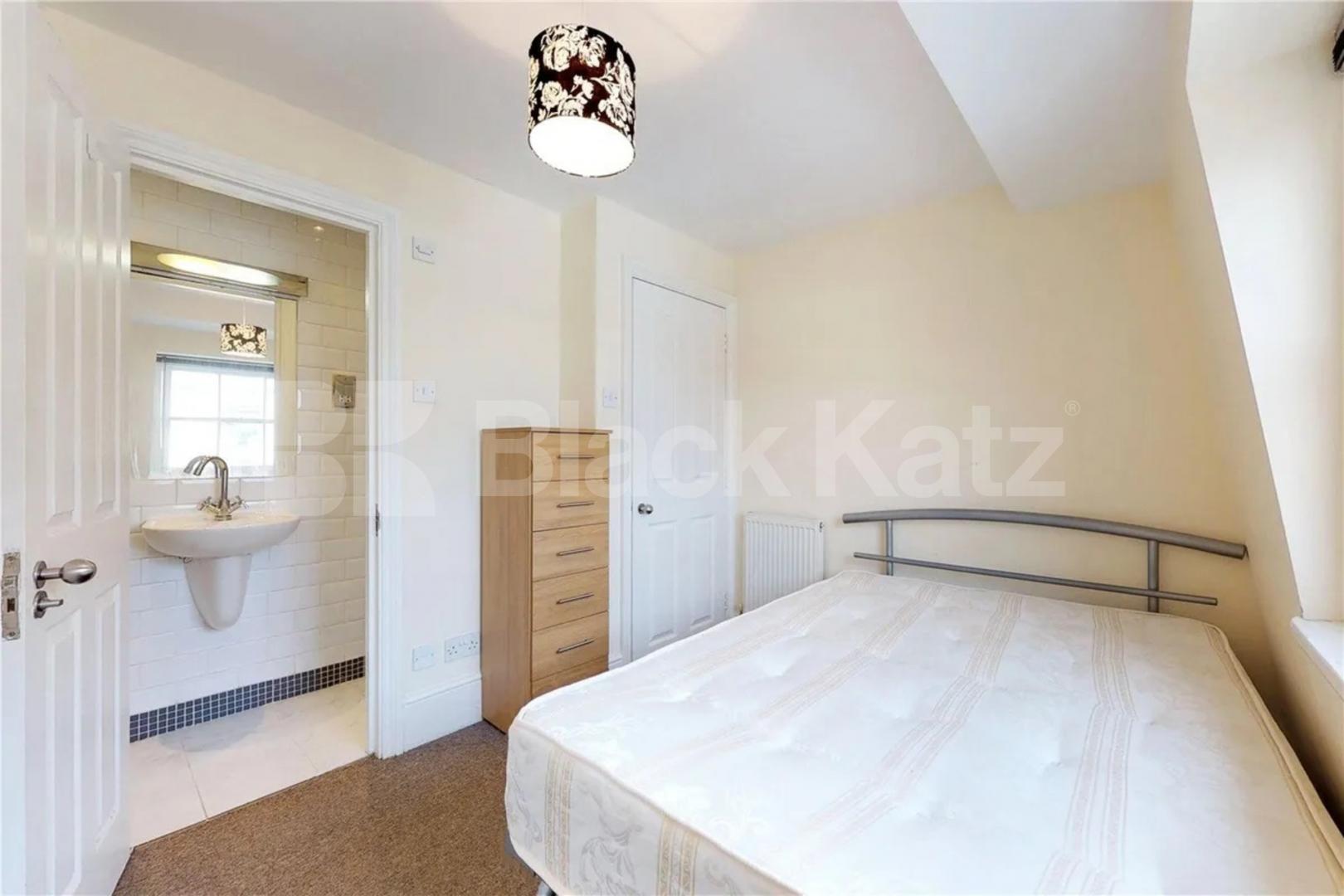 Top Floor 1 bedroom property within a beautiful georgian convertion Hackney Road, Hackney / Victoria Park