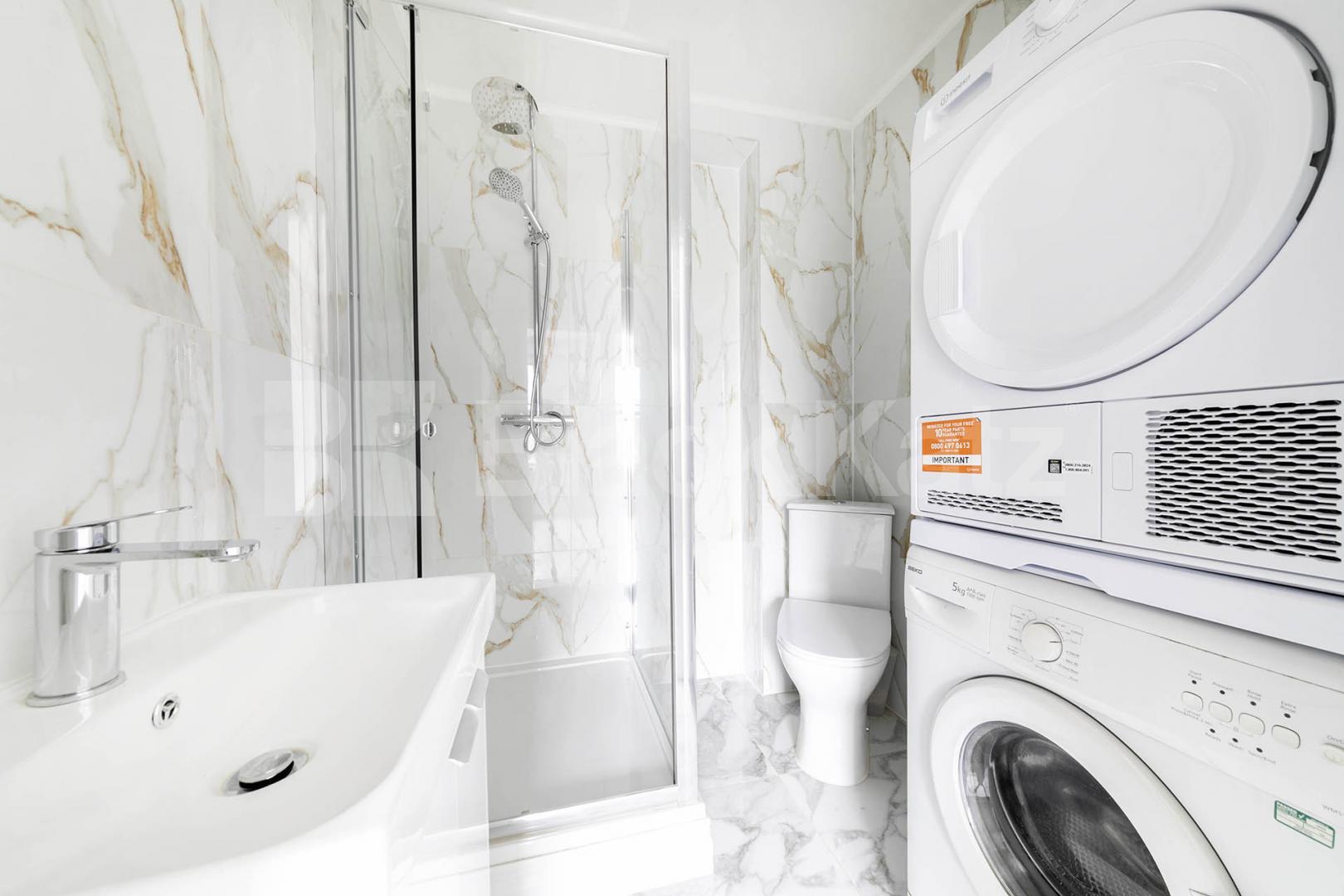 A beautifully renovated one-bedroom flat available now on Dean Road, NW2 Dean Road, Willesden Green, NW2 (Inclusive of Water),  London