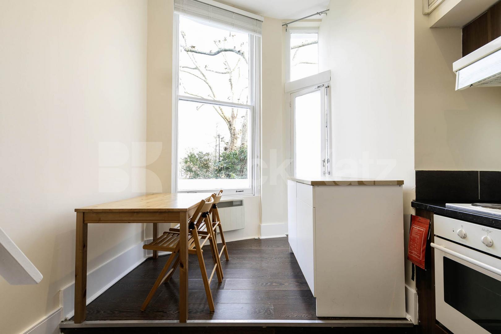 This spacious large studio is fully self-contained and comes furnished, making it move-in ready for your convenience Sutherland Avenue, London, W9,  London