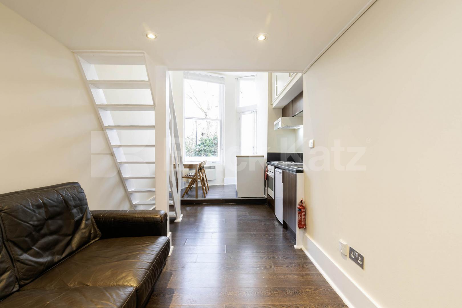 This spacious large studio is fully self-contained and comes furnished, making it move-in ready for your convenience Sutherland Avenue, London, W9,  London