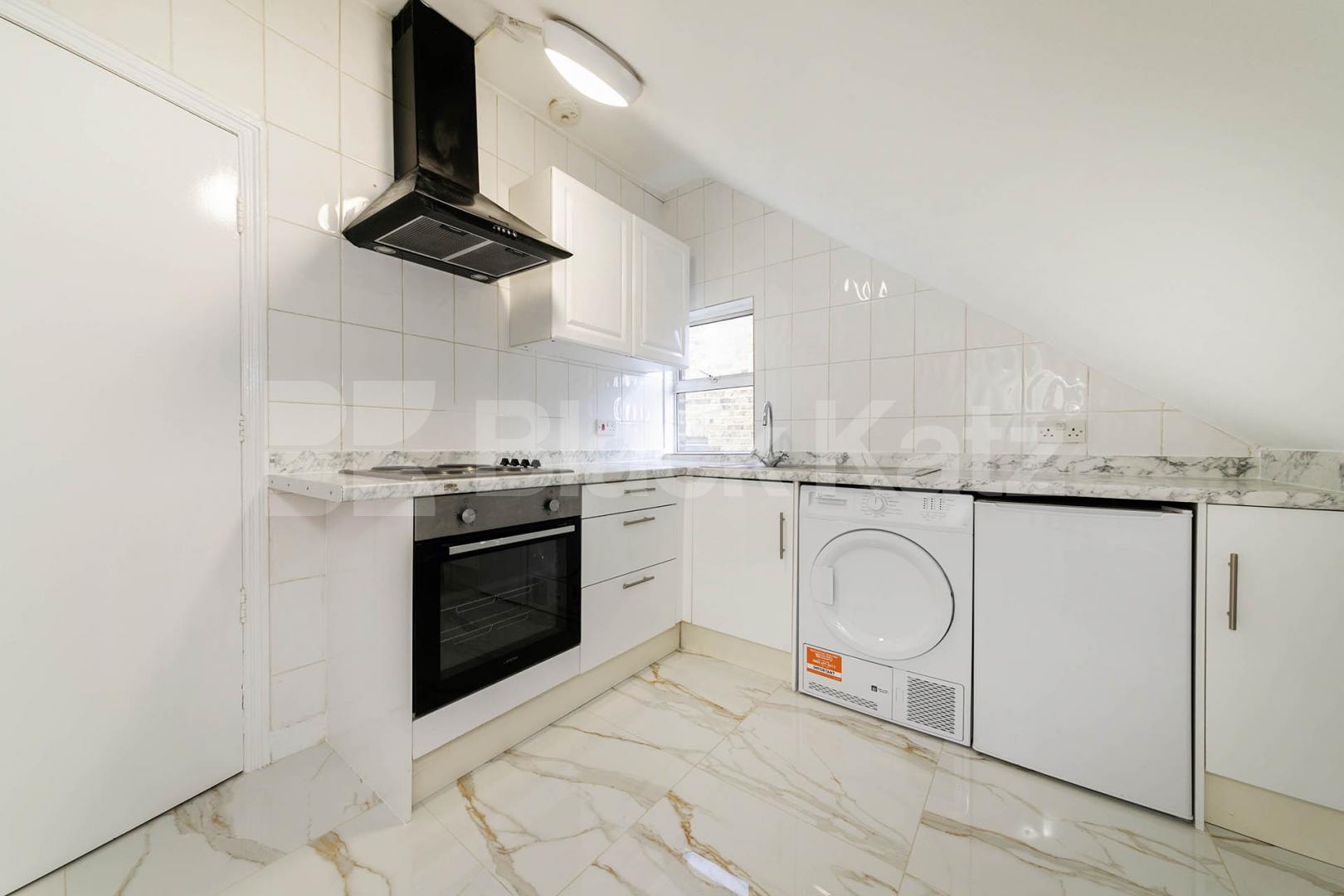 A beautifully renovated studio apartment available now on Dean Road, offering modern, self-contained living in a convenient location.This bright and well-presented property has just undergone a full refurbishment throughout, featuring fresh décor, u Dean Road, Willesden Green, (Inclusive of water),  London