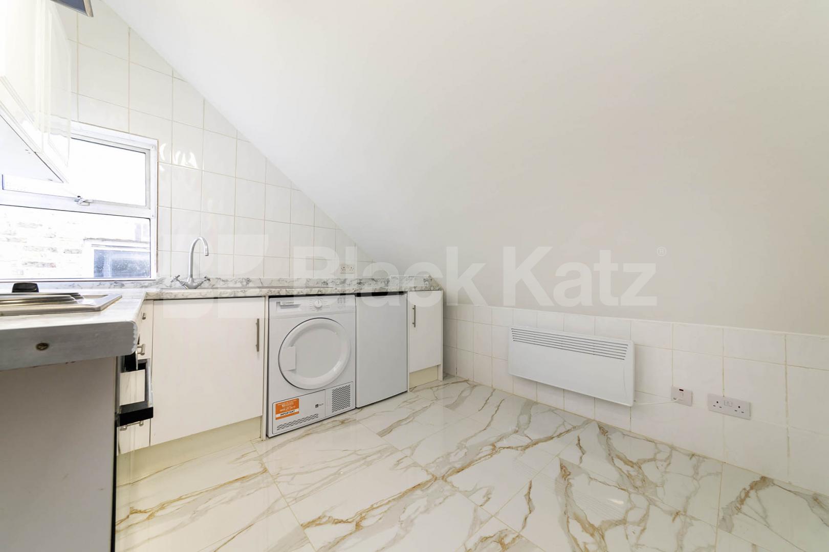 A beautifully renovated studio apartment available now on Dean Road, offering modern, self-contained living in a convenient location.This bright and well-presented property has just undergone a full refurbishment throughout, featuring fresh décor, u Dean Road, Willesden Green, (Inclusive of water),  London