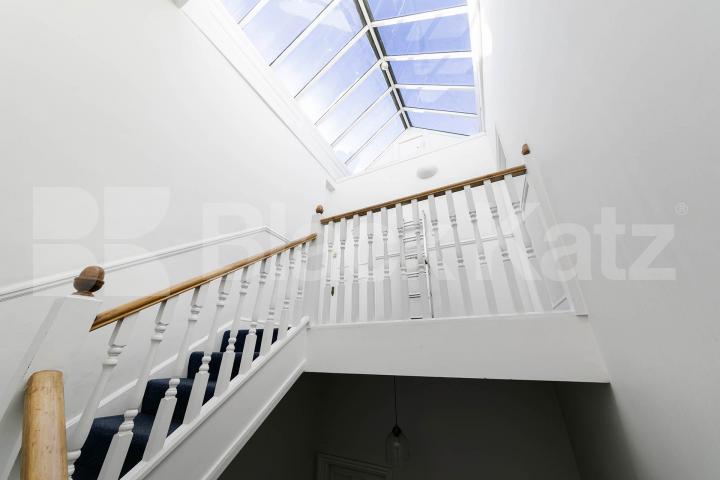 **VIRTUALLY STAGED** Black Katz are proud to offer this centrally located one bedroom flat located on a beautiful tree lined street seconds away from Earls Court tube station (District and Piccadilly Lines) Nevern Road, London, SW5,  London