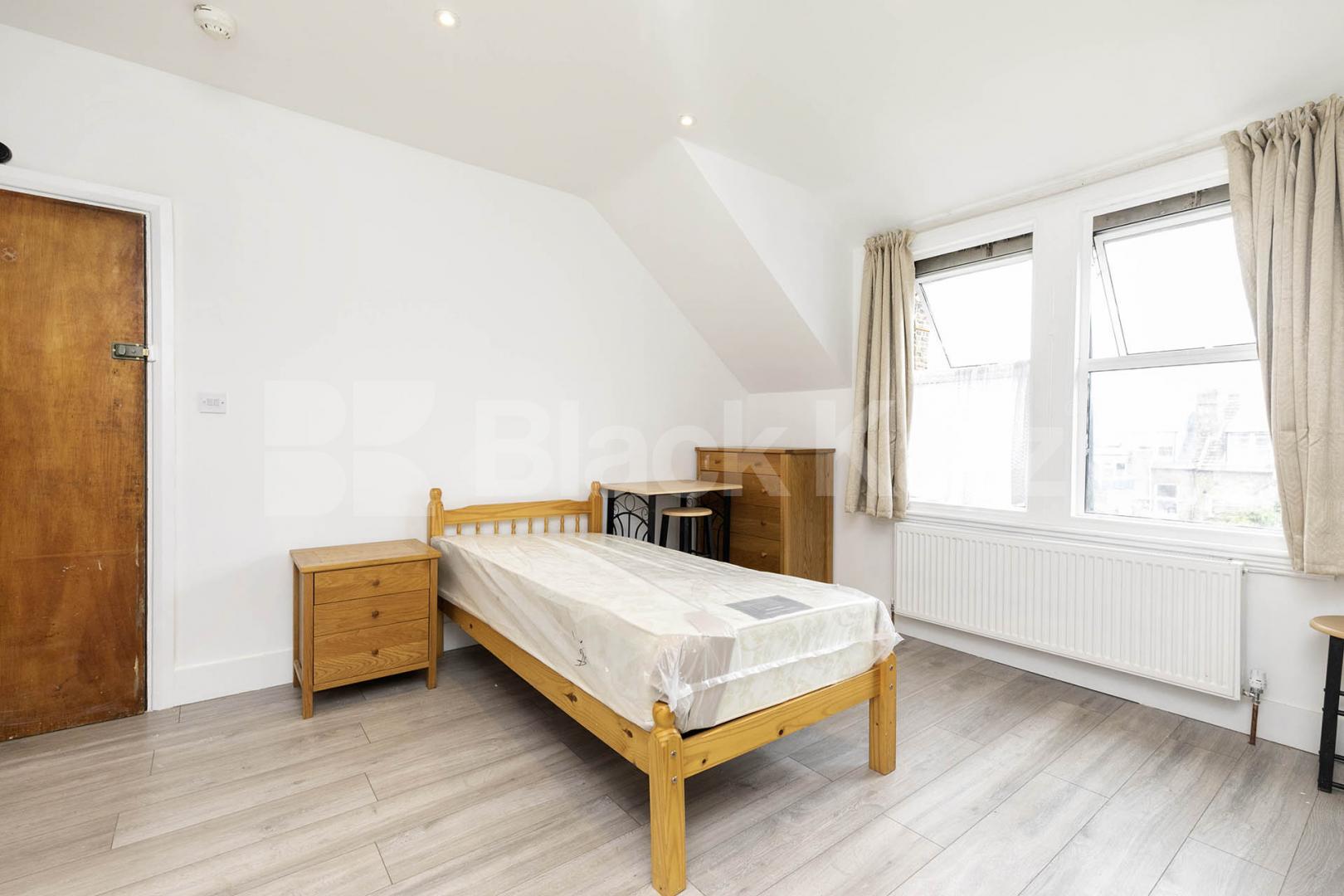 Council tax, Gas + Water included, a lovely bright studio in Kilburn that has been recently refurbished to a high standard Callcott Road, London, NW6,  London