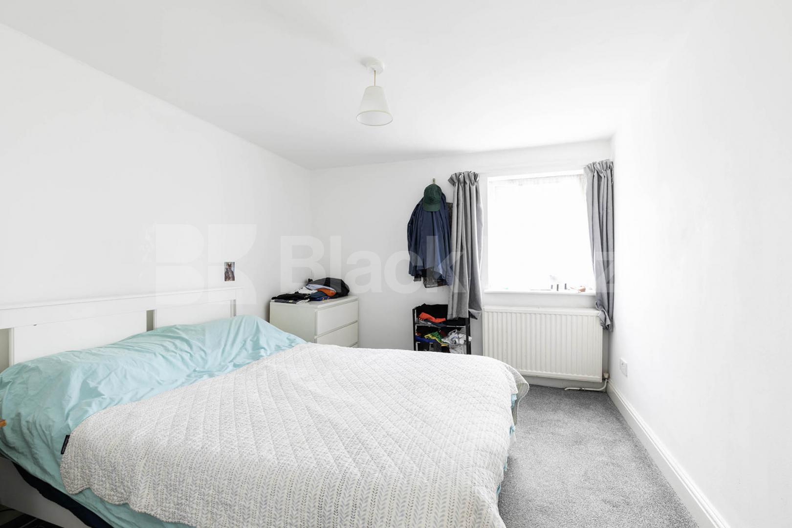 			1 Bedroom, 1 bath, 1 reception 			 Sutherland Avenue, London, W9,  London