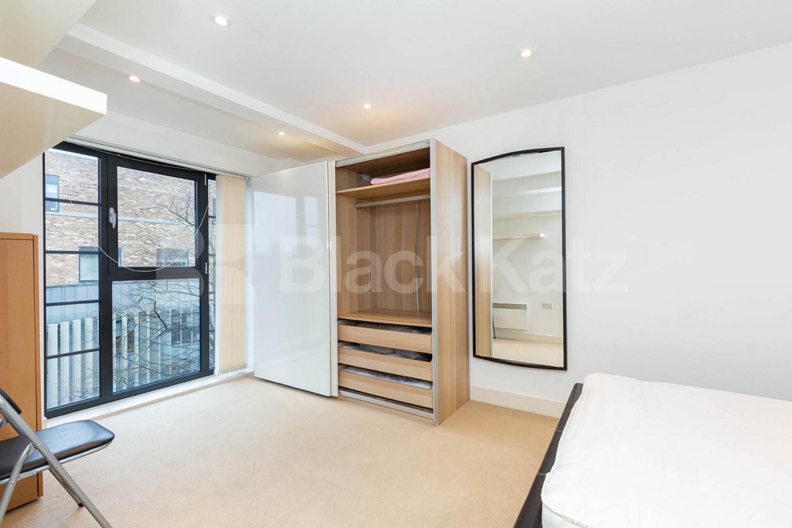 2 bedroom 2 bath apartment within a contemporary modern building  York Way, Camden / Caledonian Road