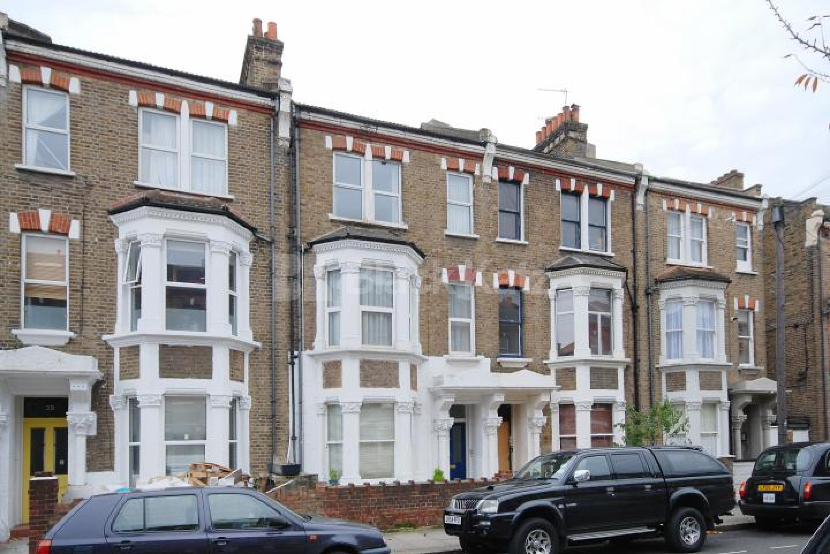 			2 Bedroom, 1 bath, 1 reception Flat			 Fermoy Road, WESTBOURNE PARK / MAIDA VALE W9