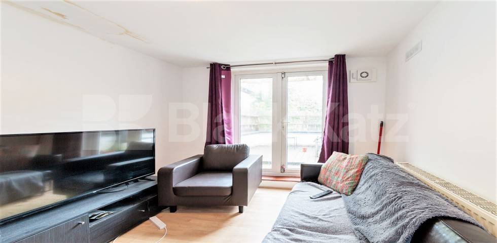 **Rent includes Council tax and water** The property is finished in a neutral décor throughout, creating a bright and welcoming living environment Loveridge Road, West Hampstead, NW6 (Inclusive of council tax and water),  London