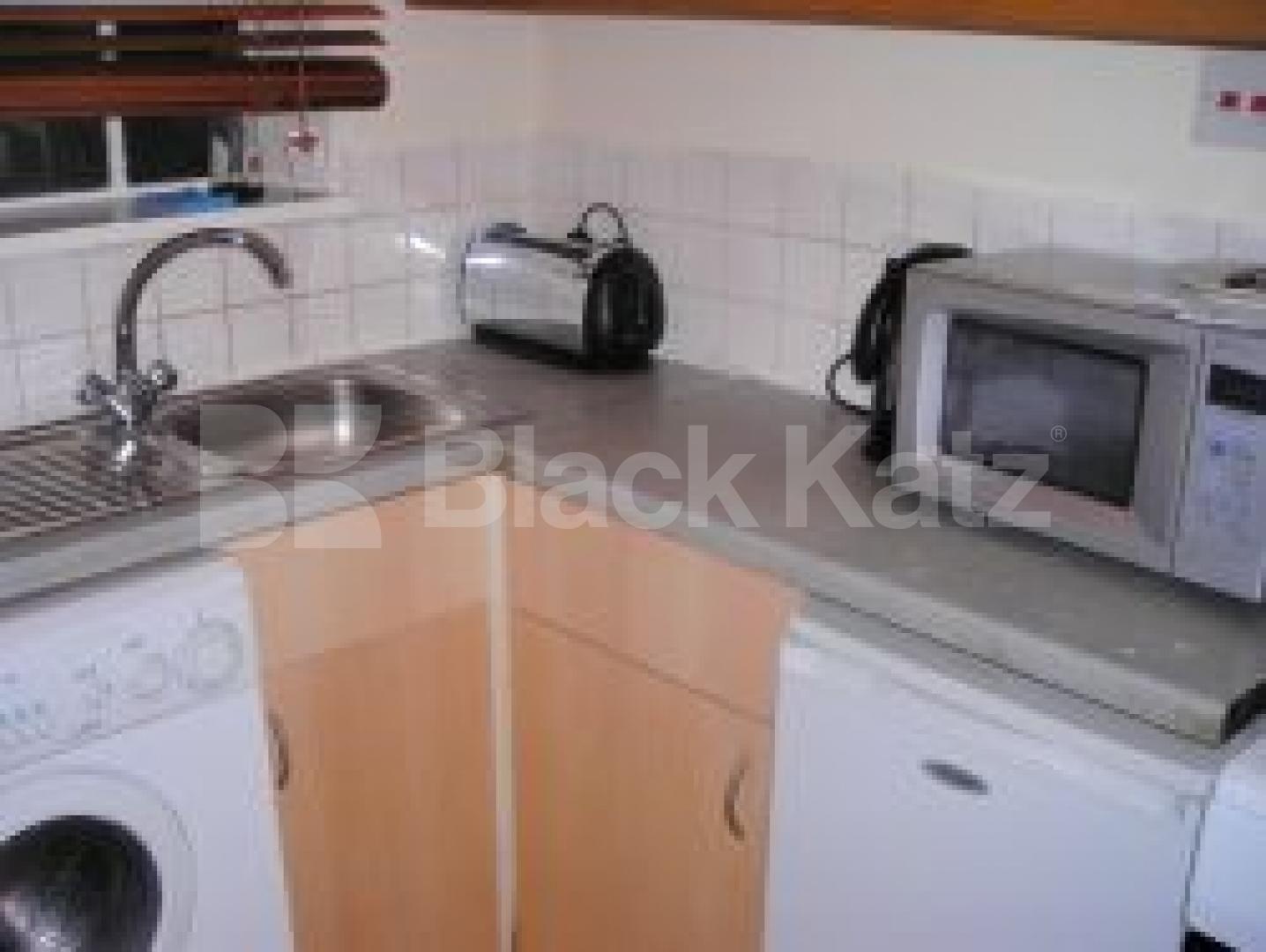 			1 Bedroom, 1 bath, 1 reception Flat			 Grosvenor street, MAYFAIR W1