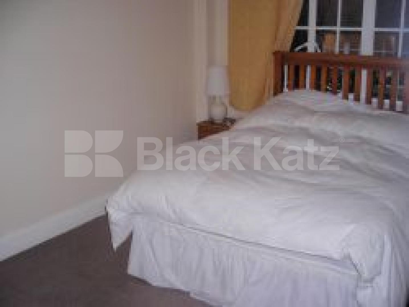 			1 Bedroom, 1 bath, 1 reception Flat			 Grosvenor street, MAYFAIR W1