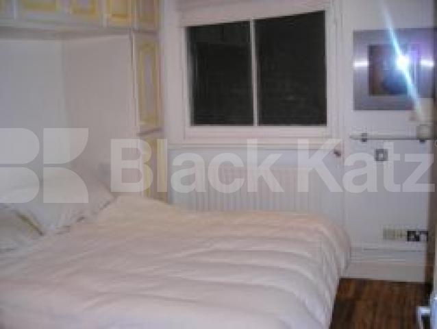 			VIEWINGS ESSENTIAL, 2 Bedroom, 1 bath, 1 reception Flat			 Belsize Avenue, BELSIZE PARK NW3