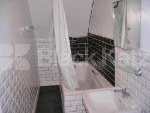 			VIEWINGS ESSENTIAL, 2 Bedroom, 1 bath, 1 reception Flat			 Belsize Avenue, BELSIZE PARK NW3