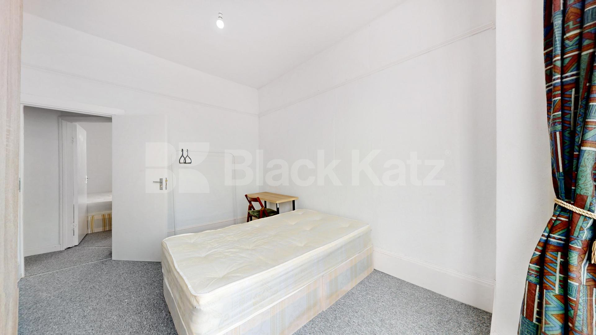 Set on the top floor of a period conversion lays this beautiful flat Sydney Road, Turnpike Lane