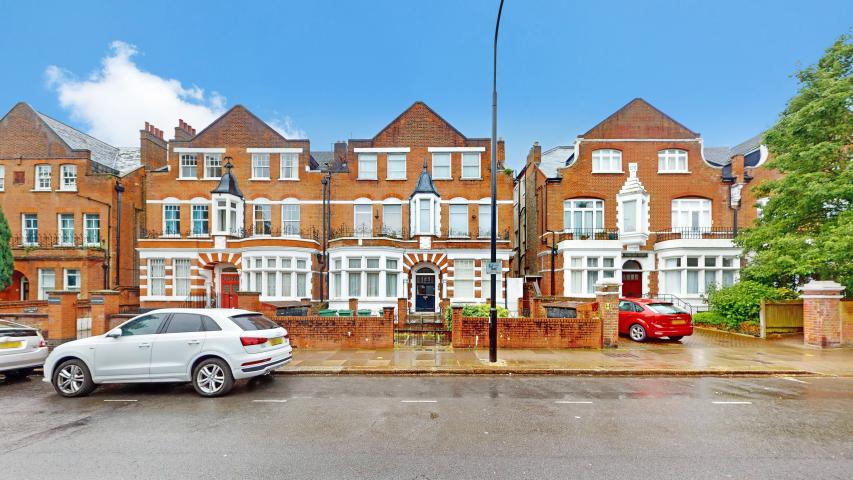 Charming 1-Bedroom Apartment to Rent in Prime West Hampstead Broadhurst Gardens, West Hampstead