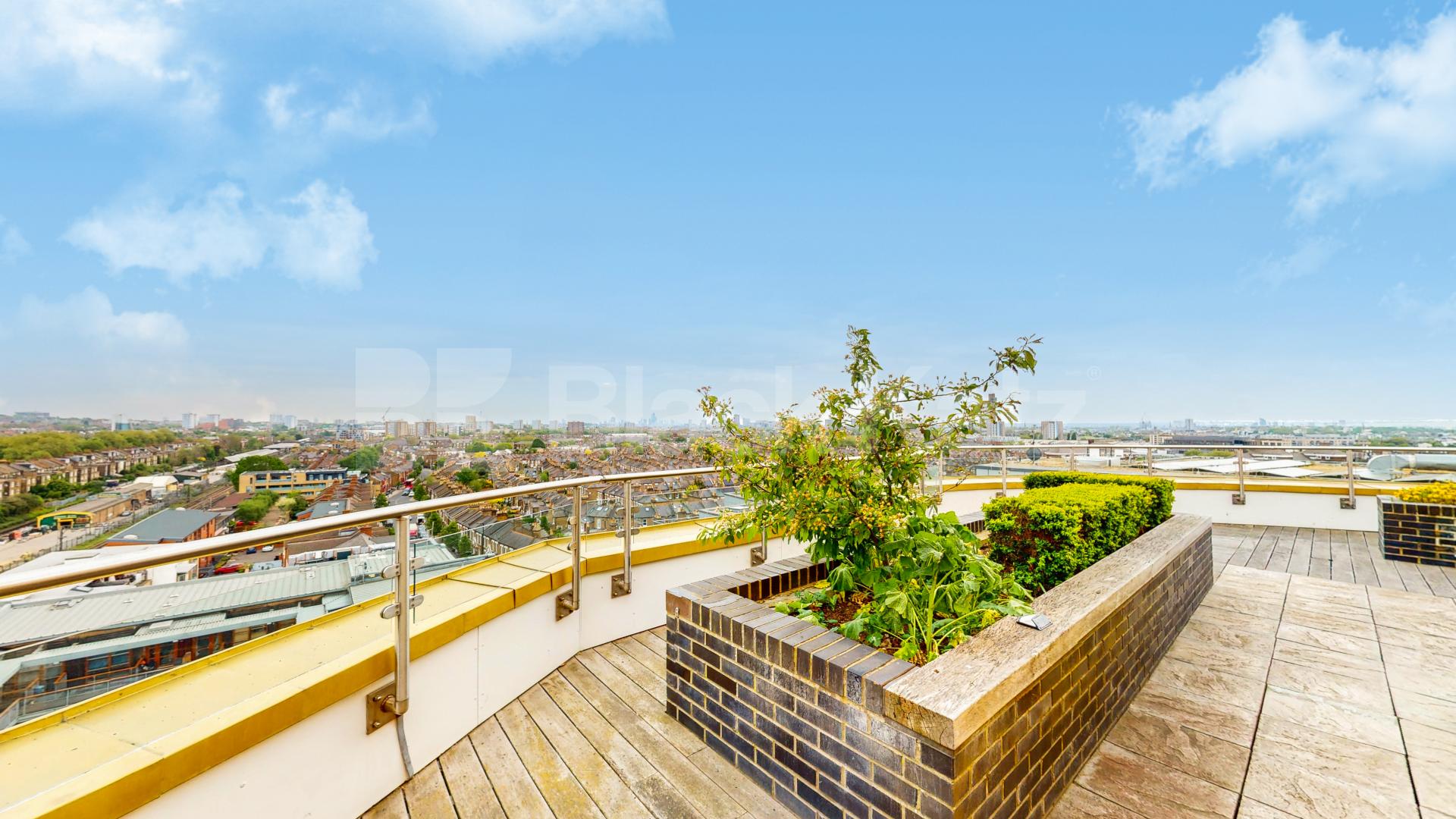 Available now – this well-presented and fully furnished 2-bedroom, 1-bathroom apartment is situated on the sought-after Banister Road, W10 Banister Road, London, W10,  London