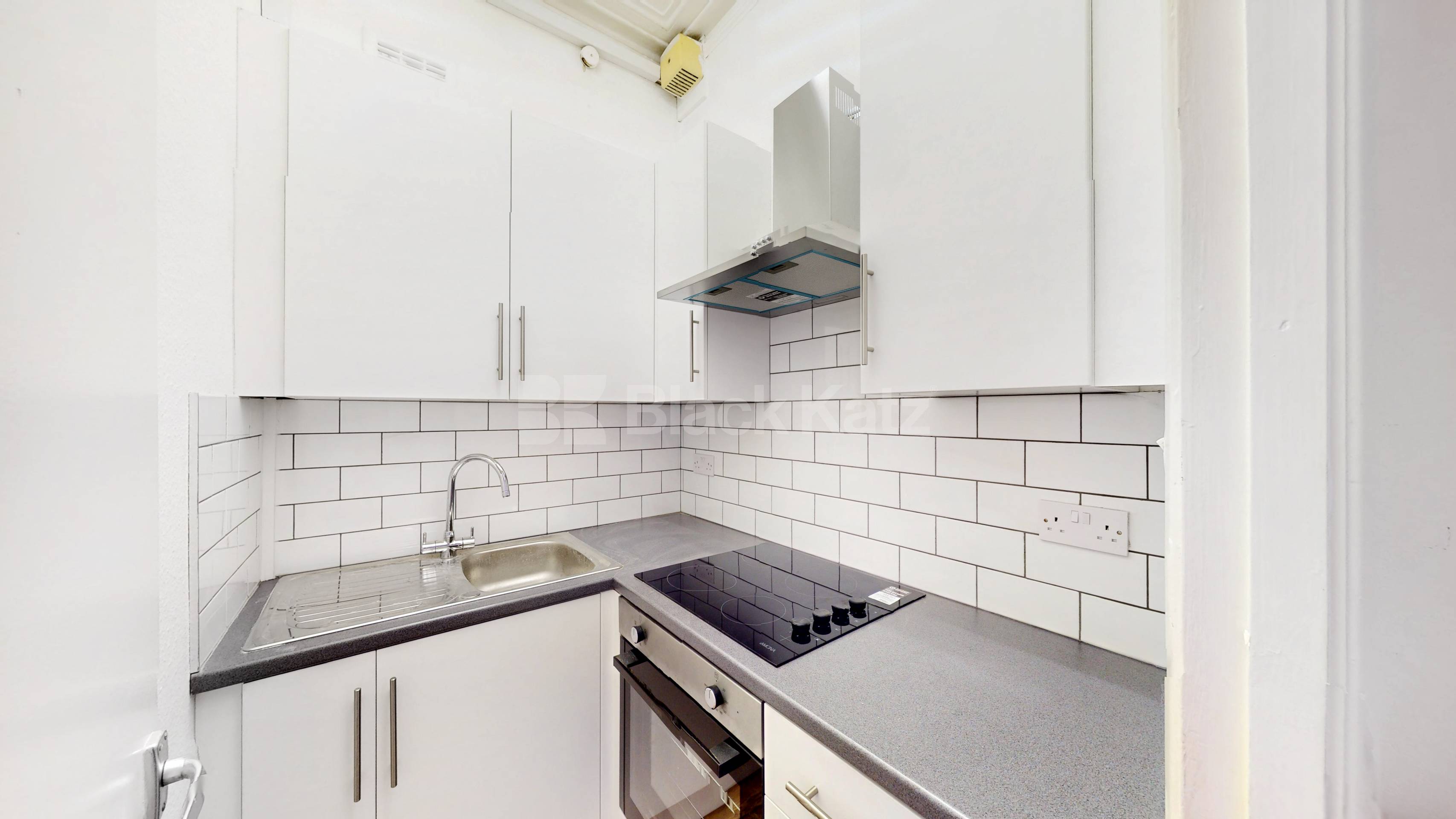 			1 Bedroom, 1 bath, 1 reception 			 Aberdeen Road, London, NW10,  London NW10