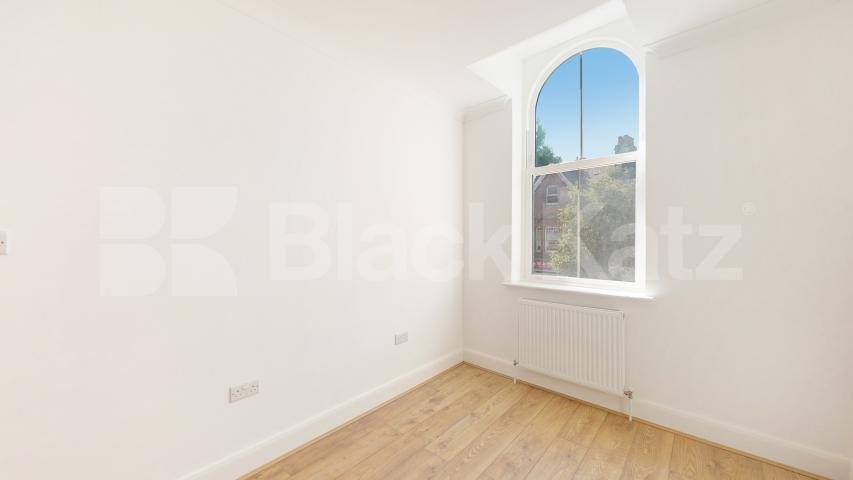 Situated in the heart of the vibrant Willesden Green High Road, this beautifully renovated three-bedroom, three-bathroom property offers contemporary living in one of North West London's most sought-after locations High road, Willesden Green, NW10,  London