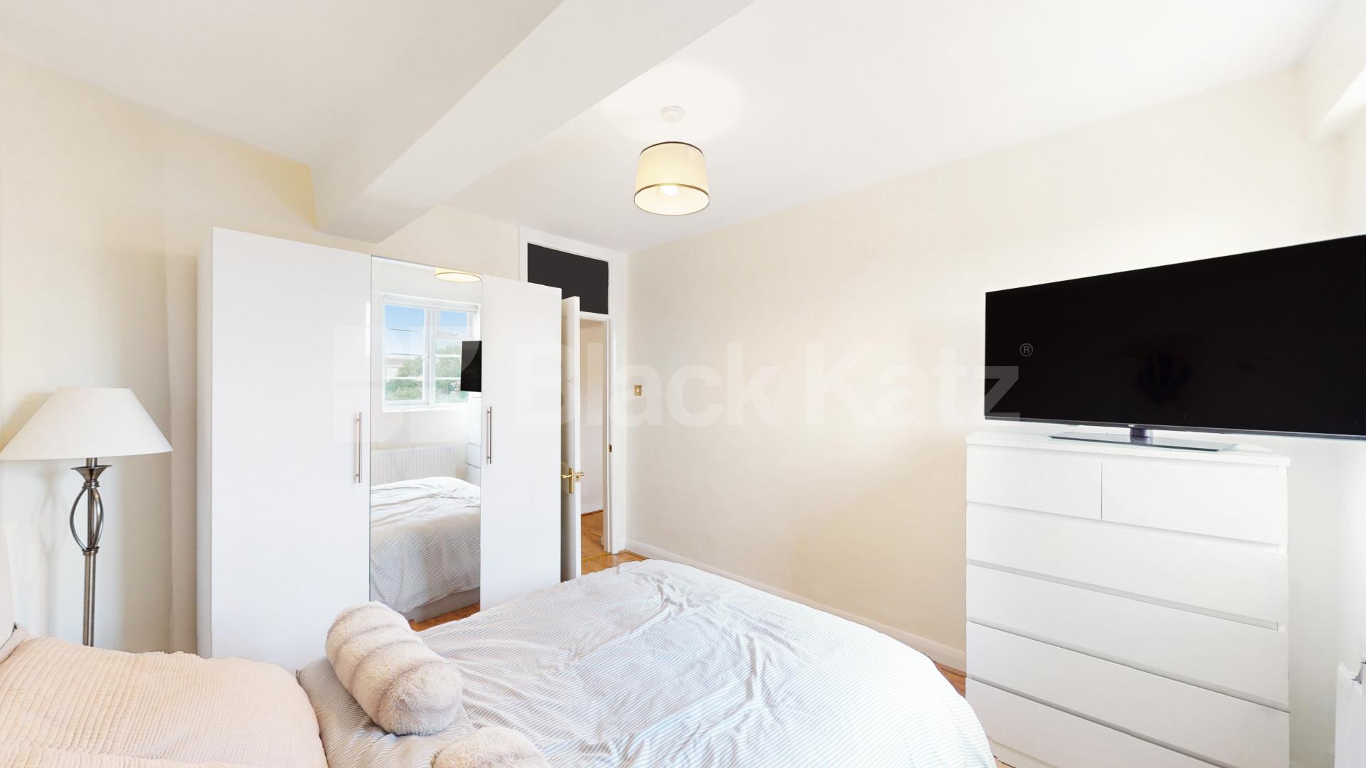A spacious and well-presented two-bedroom furnished flat located on Uxbridge Road, W12 Hanover Court, Shepherds Bush, W12,  Hanover Court