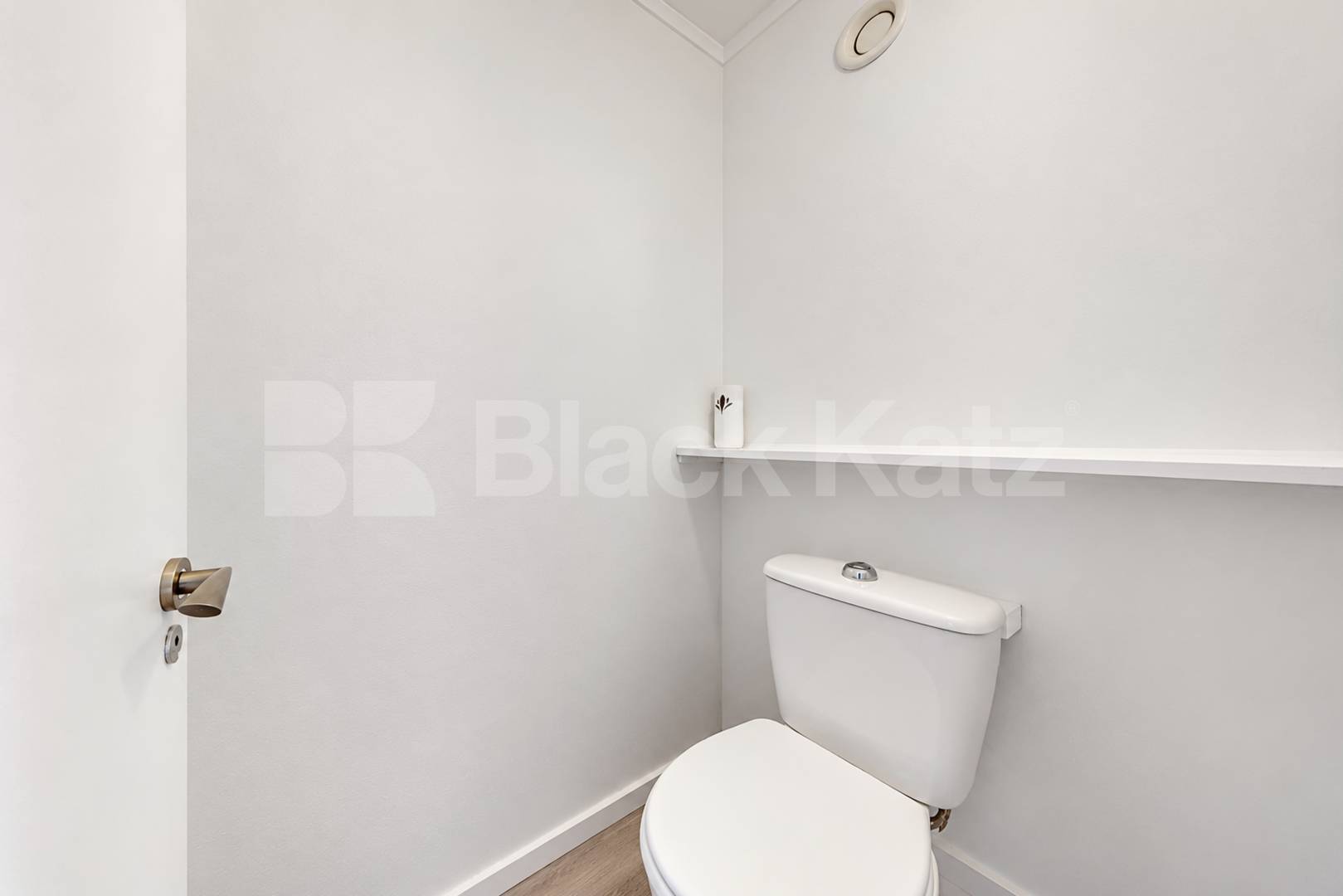 A spacious two double bedroom apartment situated on the 11th floor of Ashburnham Tower, SW10, offering fantastic far-reaching views across London Ashburnham Tower, Chelsea, SW10,  Ashburnham Tower World's End Estate
