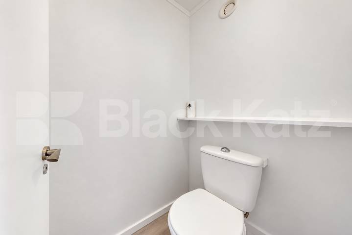 A spacious two double bedroom apartment situated on the 11th floor of Ashburnham Tower, SW10, offering fantastic far-reaching views across London Ashburnham Tower, Chelsea, SW10,  Ashburnham Tower World's End Estate