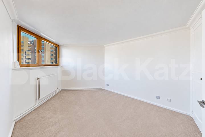 A spacious two double bedroom apartment situated on the 11th floor of Ashburnham Tower, SW10, offering fantastic far-reaching views across London Ashburnham Tower, Chelsea, SW10,  Ashburnham Tower World's End Estate