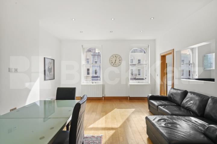 A spacious and well-presented two-bedroom, two-bathroom furnished apartment situated on the first floor of a well-maintained period building on the sought-after Priory Terrace, NW6.The property offers two generous double bedrooms, including a princip Priory Terrace, London, NW6,  London
