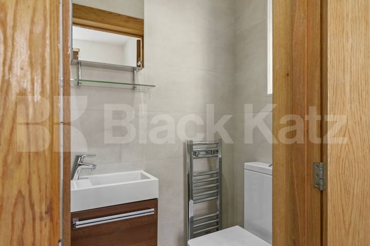 A spacious and well-presented two-bedroom, two-bathroom furnished apartment situated on the first floor of a well-maintained period building on the sought-after Priory Terrace, NW6.The property offers two generous double bedrooms, including a princip Priory Terrace, London, NW6,  London