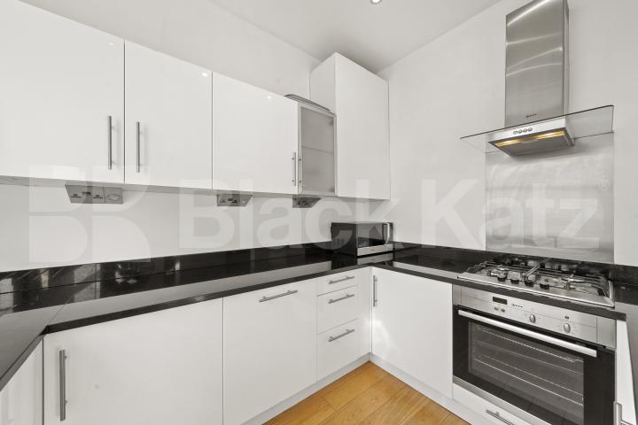 A spacious and well-presented two-bedroom, two-bathroom furnished apartment situated on the first floor of a well-maintained period building on the sought-after Priory Terrace, NW6.The property offers two generous double bedrooms, including a princip Priory Terrace, London, NW6,  London