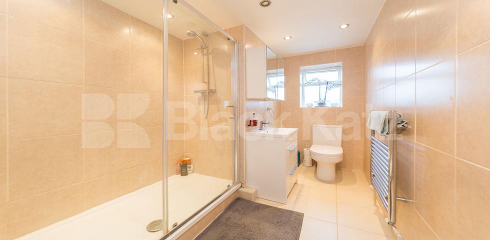 We are delighted to be marketing this fantastic one double bedroom apartment in a house conversion in Willesden Green (Jubilee Line) Rutland Park, London, NW2,  London