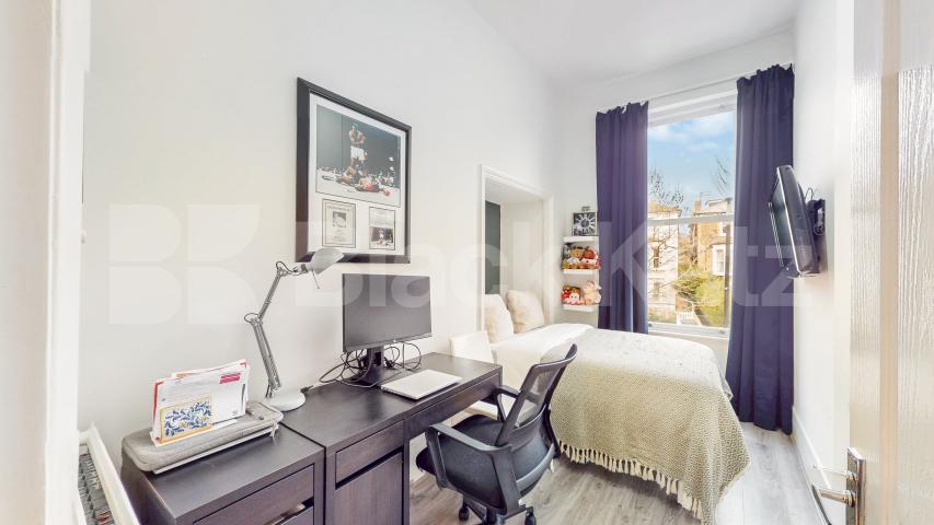 			2 Bedroom, 1 bath, 1 reception 			 Fordwych Road, London, NW2,  London