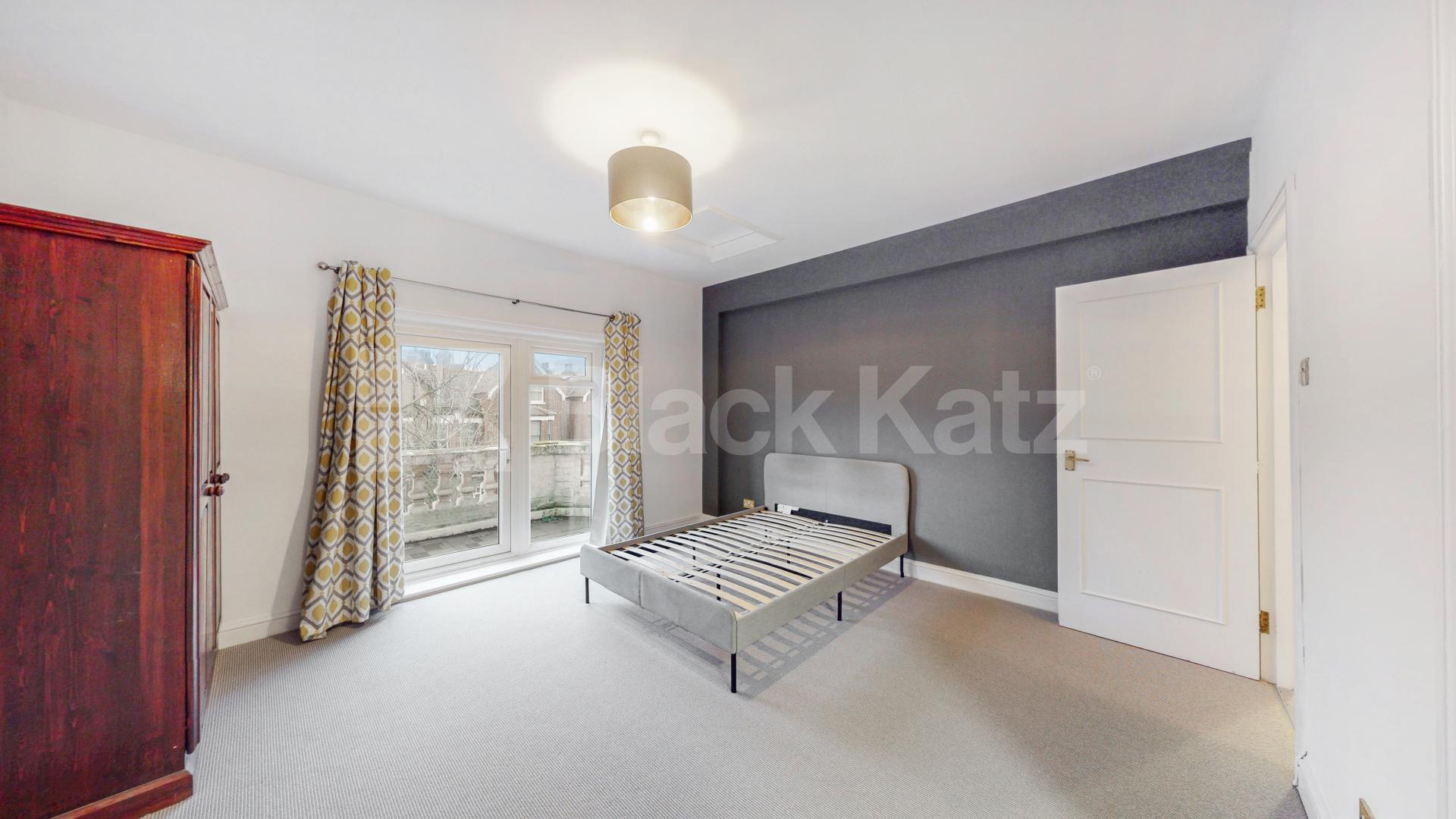 This 2-bedroom, 2-bathroom apartment offers a harmonious blend of modern design, spacious living, and an exceptional location Minster Road, London, NW2,  London