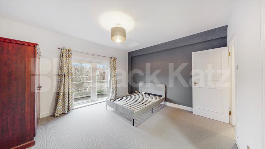 This 2-bedroom, 2-bathroom apartment offers a harmonious blend of modern design, spacious living, and an exceptional location Minster Road, London, NW2,  London