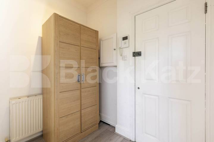 A spacious one-bedroom second-floor flat located on Willesden Lane, NW2 Willesden Lane, London, NW2,  London