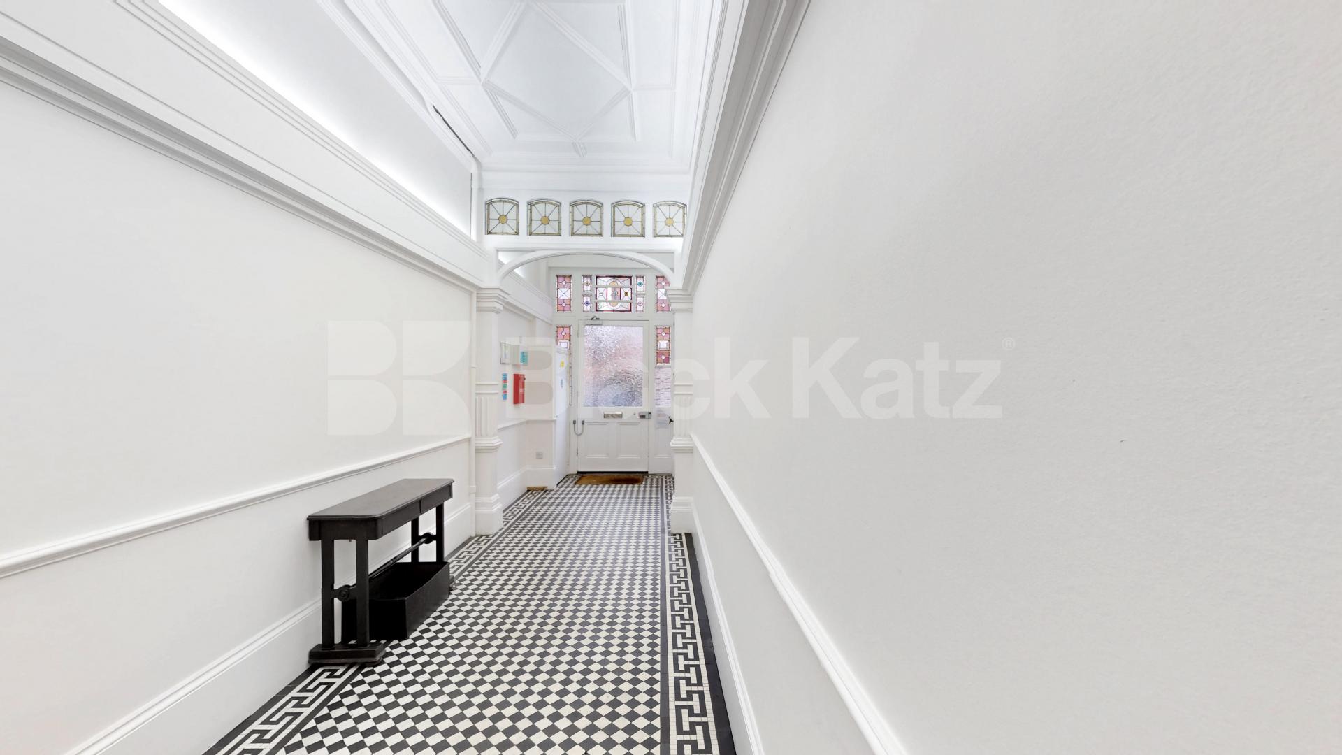 A spacious and well-proportioned one-bedroom apartment set within a well-maintained building on the sought-after Greencroft Gardens, NW6.This impressive property offers an exceptionally large reception room, perfect for both entertaining and comforta Greencroft Gardens, London, NW6,  London