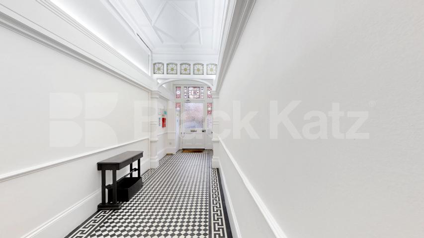 A spacious and well-proportioned one-bedroom apartment set within a well-maintained building on the sought-after Greencroft Gardens, NW6.This impressive property offers an exceptionally large reception room, perfect for both entertaining and comforta Greencroft Gardens, London, NW6,  London