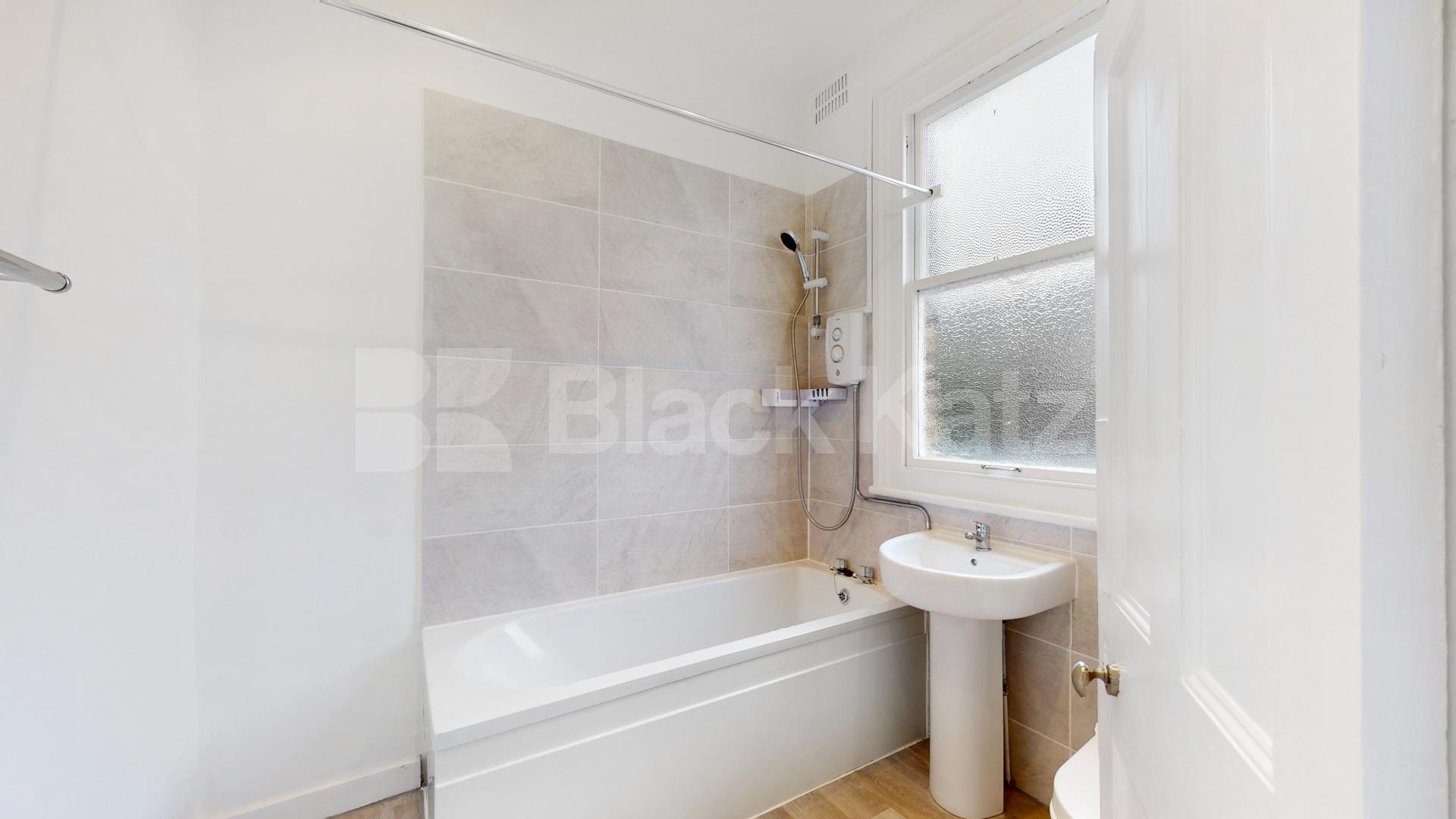 A spacious and well-proportioned one-bedroom apartment set within a well-maintained building on the sought-after Greencroft Gardens, NW6.This impressive property offers an exceptionally large reception room, perfect for both entertaining and comforta Greencroft Gardens, London, NW6,  London