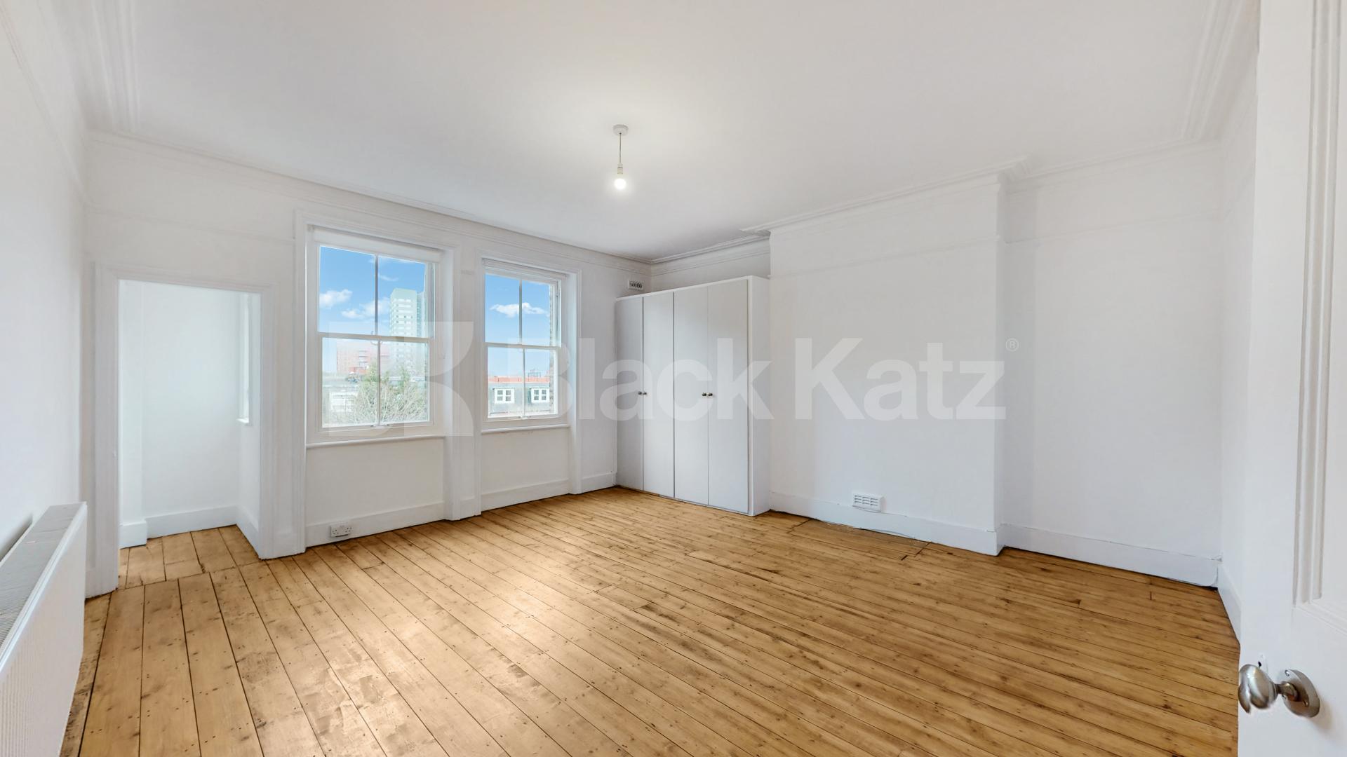 A spacious and well-proportioned one-bedroom apartment set within a well-maintained building on the sought-after Greencroft Gardens, NW6.This impressive property offers an exceptionally large reception room, perfect for both entertaining and comforta Greencroft Gardens, London, NW6,  London