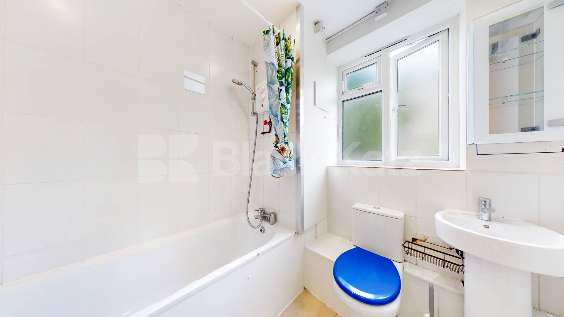 This stylish one double bedroom flat boasts size, quality and location all in one Minford Gardens, West Kensington, W14,  Charcroft Court Minford Gardens