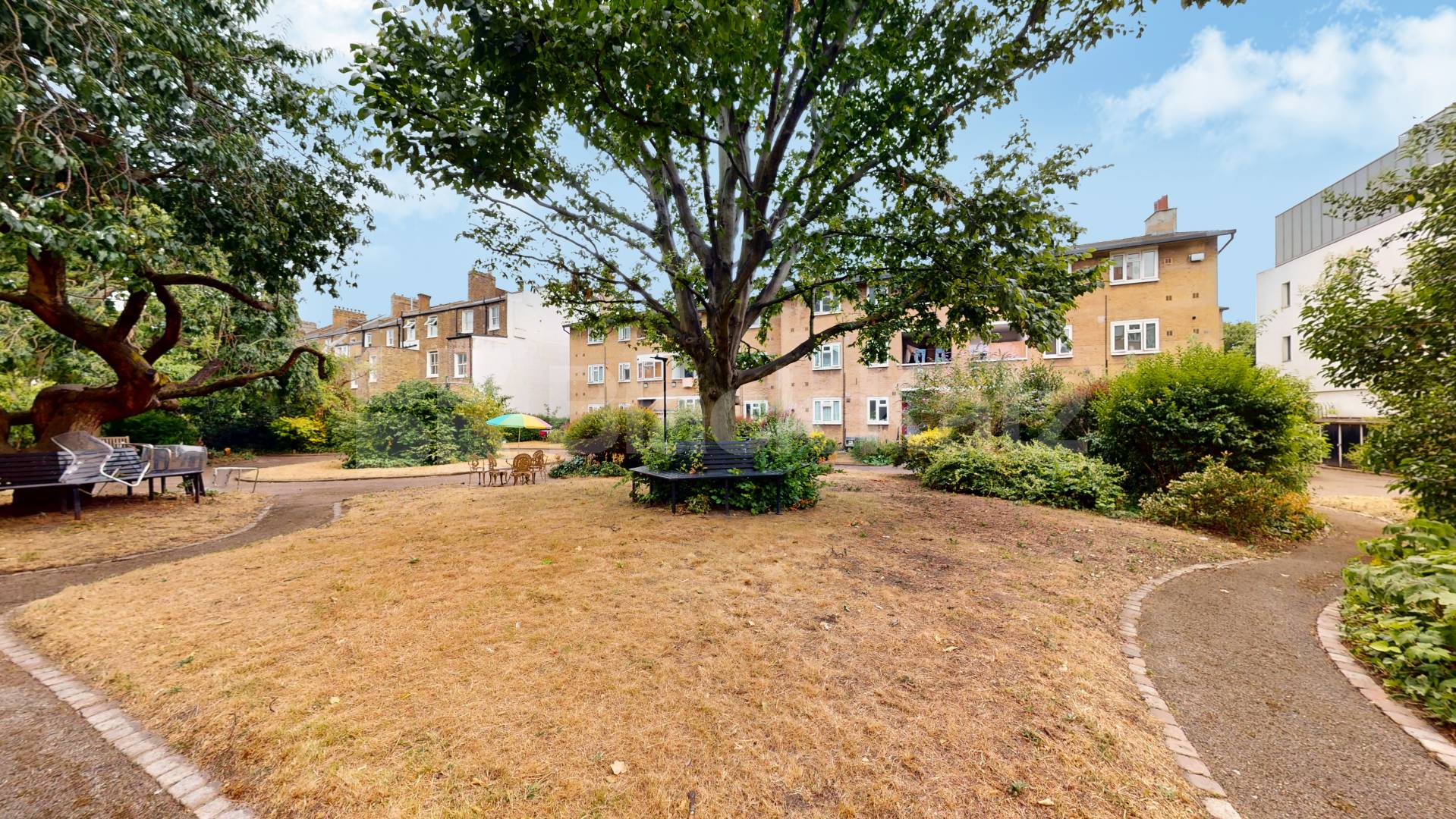 This stylish one double bedroom flat boasts size, quality and location all in one Minford Gardens, West Kensington, W14,  Charcroft Court Minford Gardens
