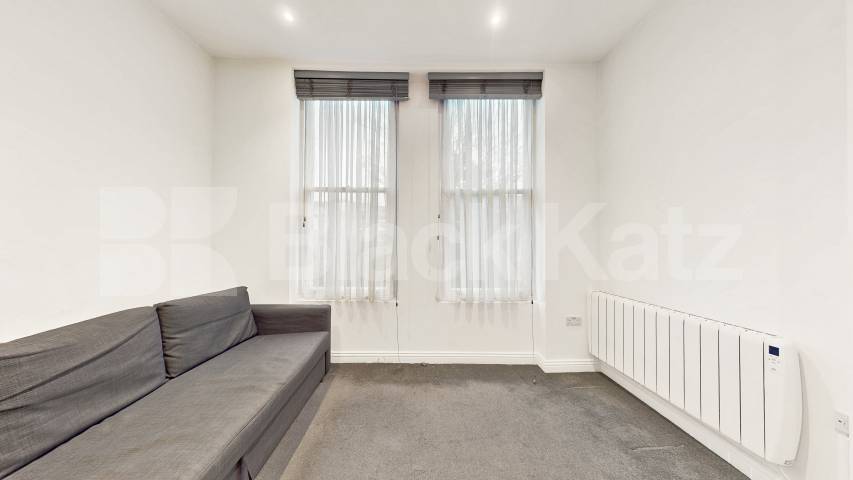 			2 Bedroom, 1 bath, 1 reception 			 Mill Lane, London, NW6,  London