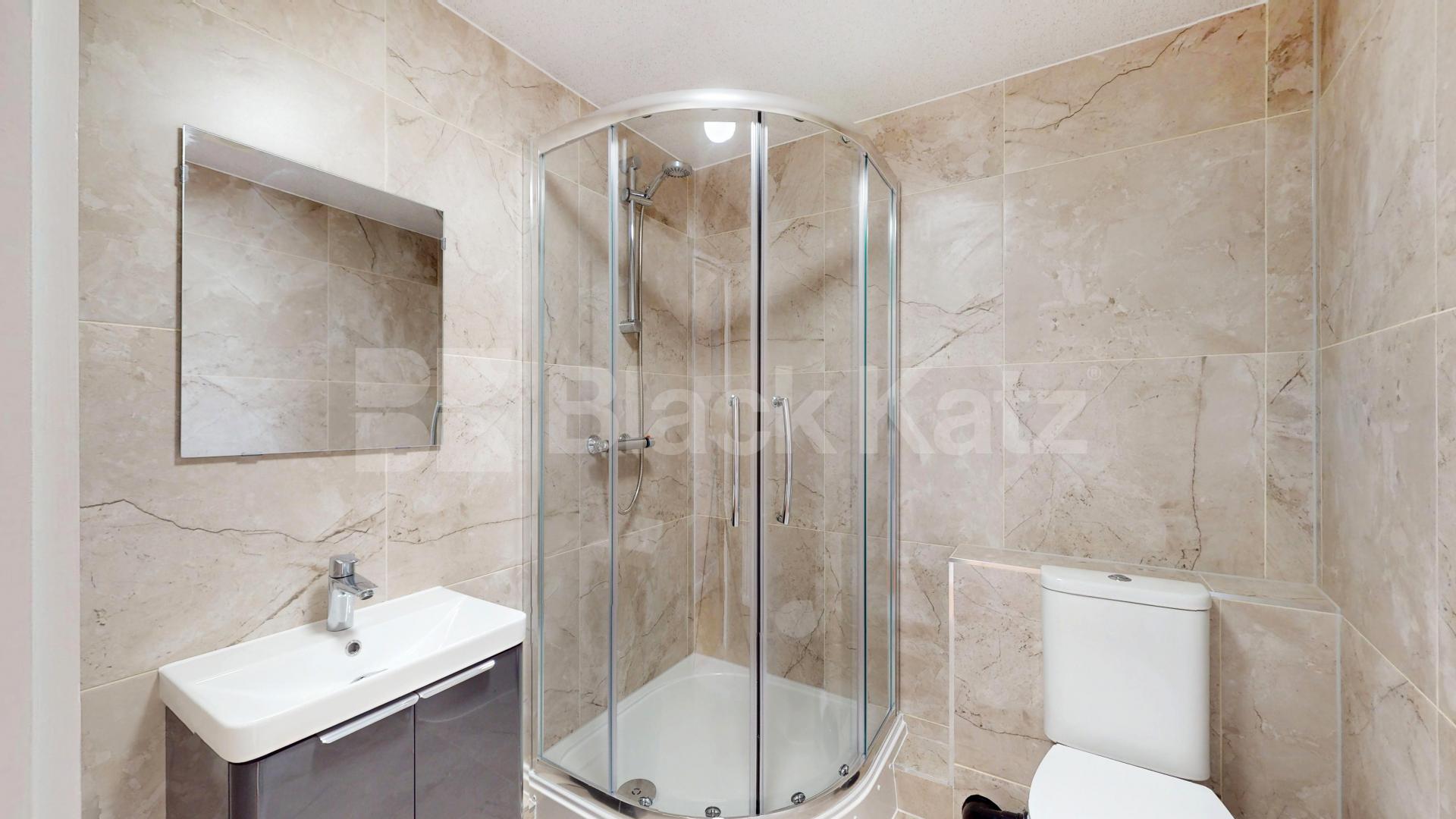 A beautifully renovated three-bedroom, two-bathroom home available furnished or unfurnished, offering flexibility to suit your needs High Road, London, NW10,  London