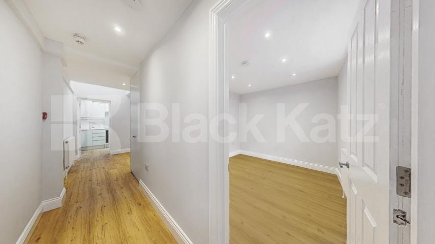 Stylish Refurbished 1 Bed Apartment in Bell Street mins to Regents Park Bell Street, Marylebone