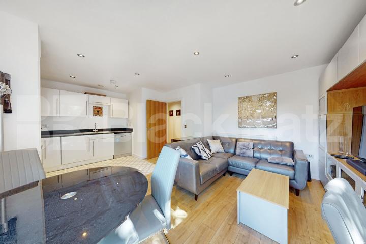 Boasting size, quality & location Boulevard Mansions.Borough Road, Borough