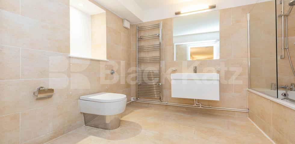 Stunning modern newly refurbished live/work three bedroom apartment Ability View - Kingsland Road, Haggerston