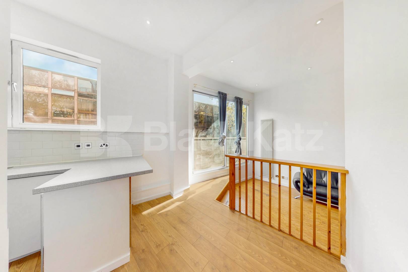 Superbly located & offering 528 Sq. Ft. of living & entertaining space  Newington Causeway, Borough