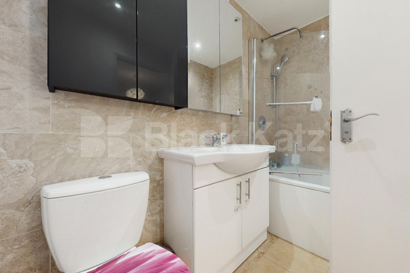 Modern recently refurbished two bed in central location mins to tube Alfred Road , Westbourne Park