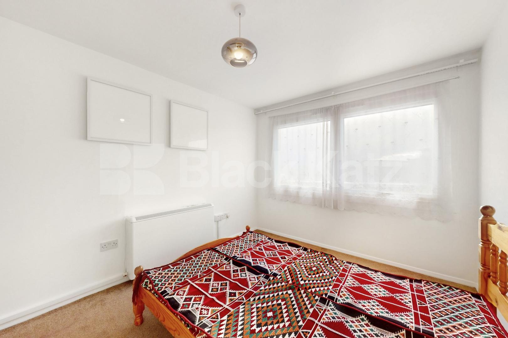 Modern recently refurbished two bed in central location mins to tube Alfred Road , Westbourne Park